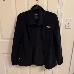 L.L. Bean Black Women's Mountain Classic Full-Zip Fleece Jacket